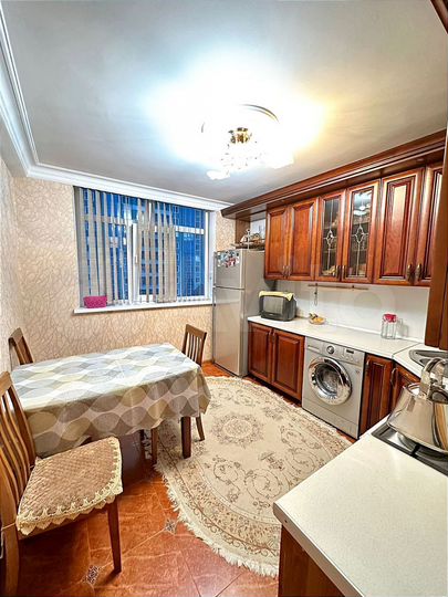 2-к. квартира, 56 м², 5/5 эт.