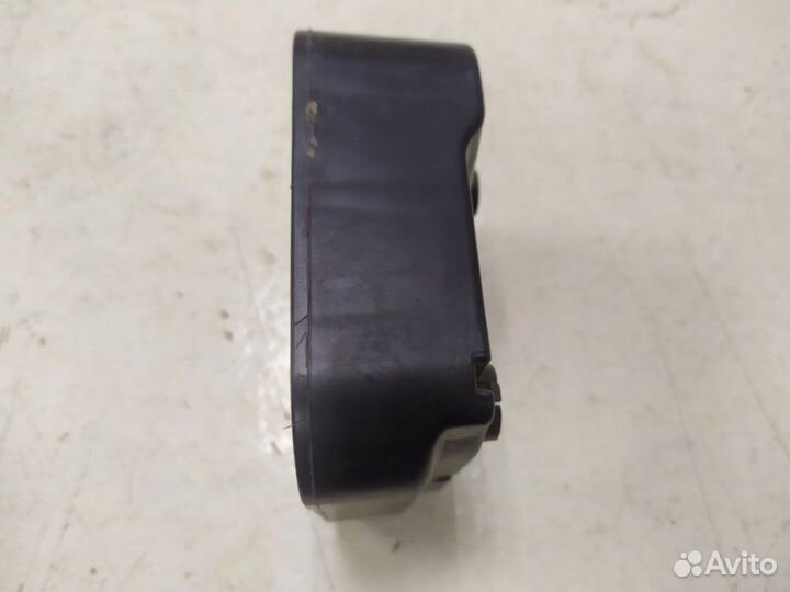 Кронштейн передний правый Hyundai Santa Fe 2012