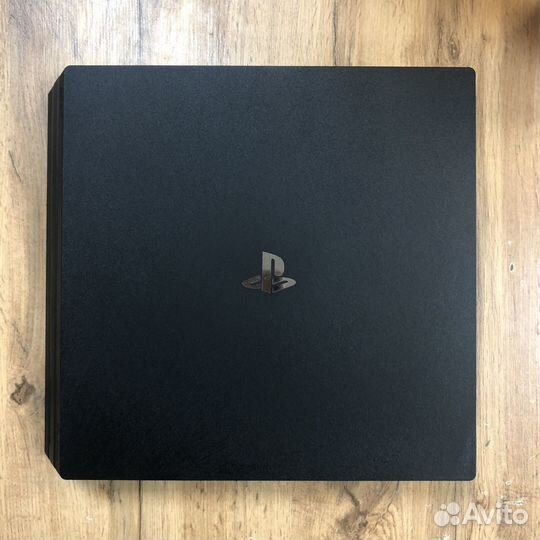 Игровая приставка Sony Playstation 4 Pro 1 TB