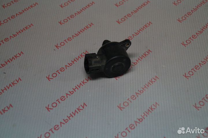 Nissan 23781-5U001 Клапан холостого хода
