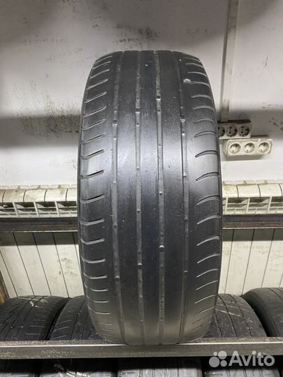 Viatti Strada Asimmetrico V-130 215/55 R17 94V