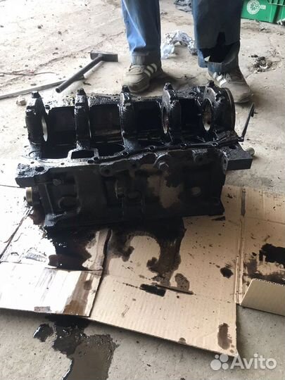Блок двигателя Renault Logan 1.6