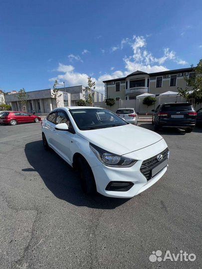 Hyundai Solaris 1.4 AT, 2018, 110 000 км