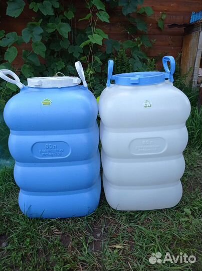 Емкость пластиковая под воду 80 литров