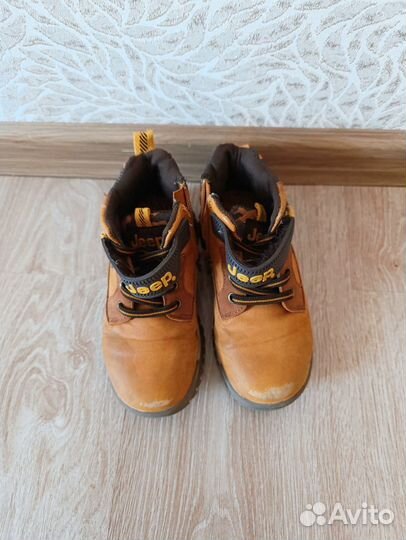 Ботинки демисезонные для мальчика 29