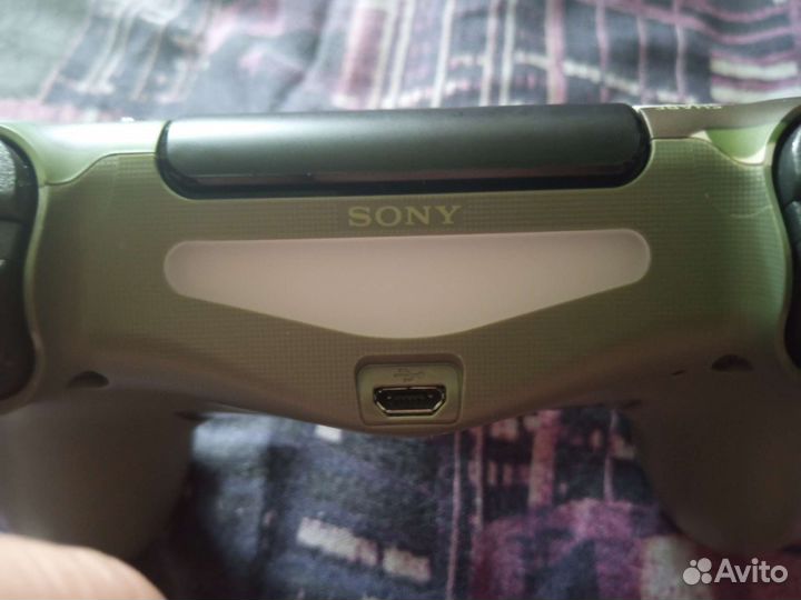 Sony PS4 Джостик