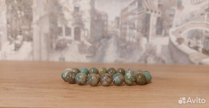 Браслет из натуральной зеленой яшмы