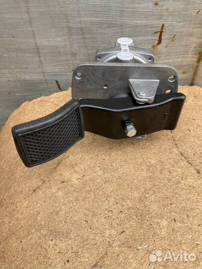 Главный тормозной кран гтк Евро Камаз 65115