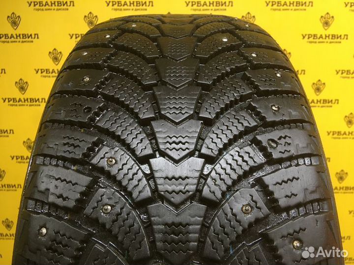 Maxtrek Trek M900 Ice 215/50 R17 95T