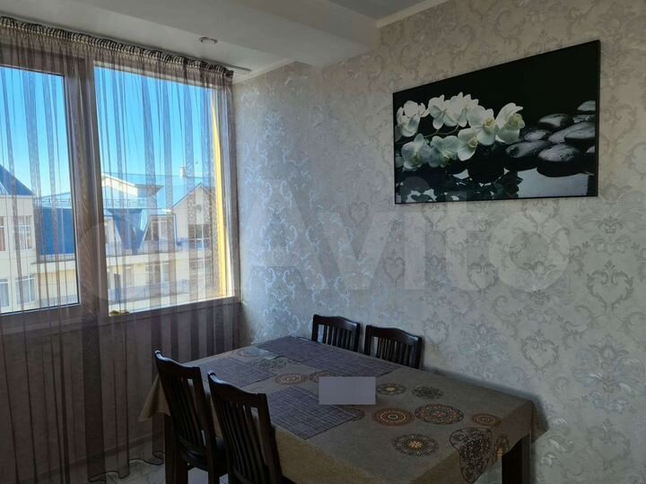 2-к. квартира, 60 м², 6/8 эт.