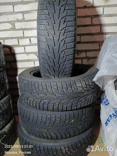 Hankook Winter I'Pike RS2 W429 215/55 R17 98T