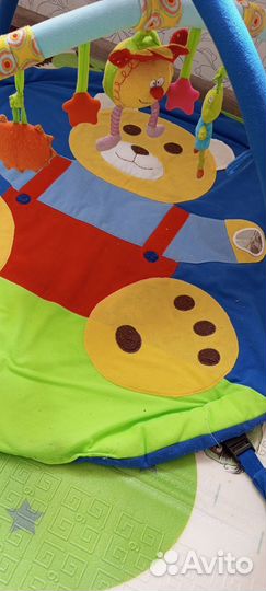 Развивающий коврик