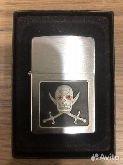 Зажигалка Zippo Pirat