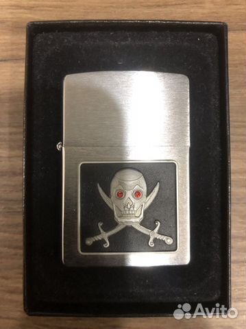 Зажигалка Zippo Pirat