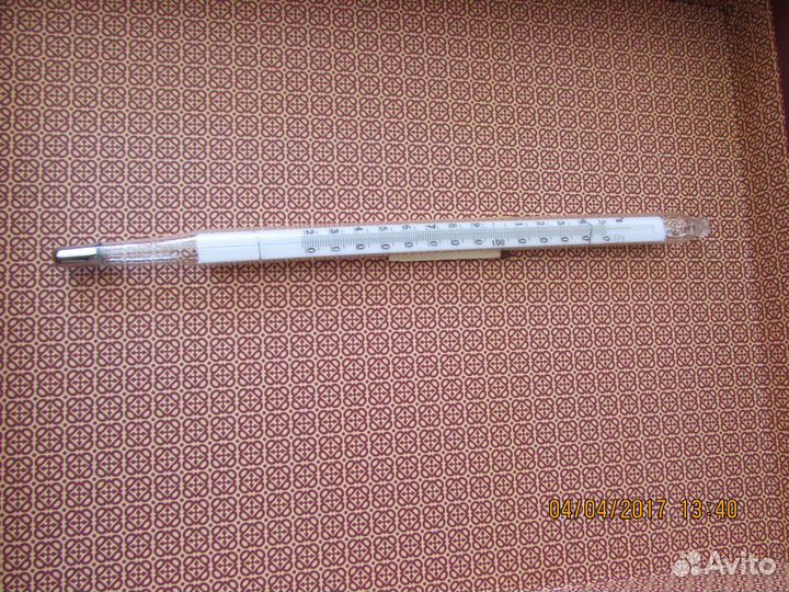 Продаю термометр сп 82