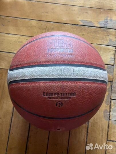 Баскетбольный мяч molten 6
