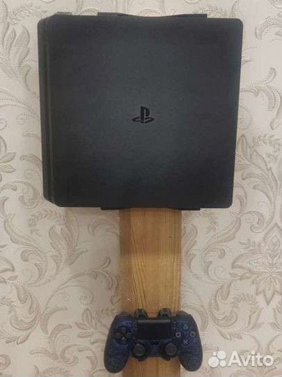 Настенный кронштейн для PS4