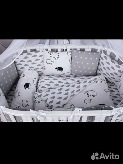 Комплект в детскую кровать. Бортики/подушки