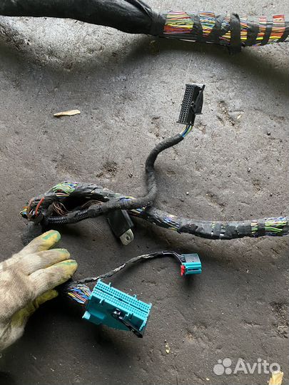 Проводка салонная на BMW X5 F15 Харман камеры