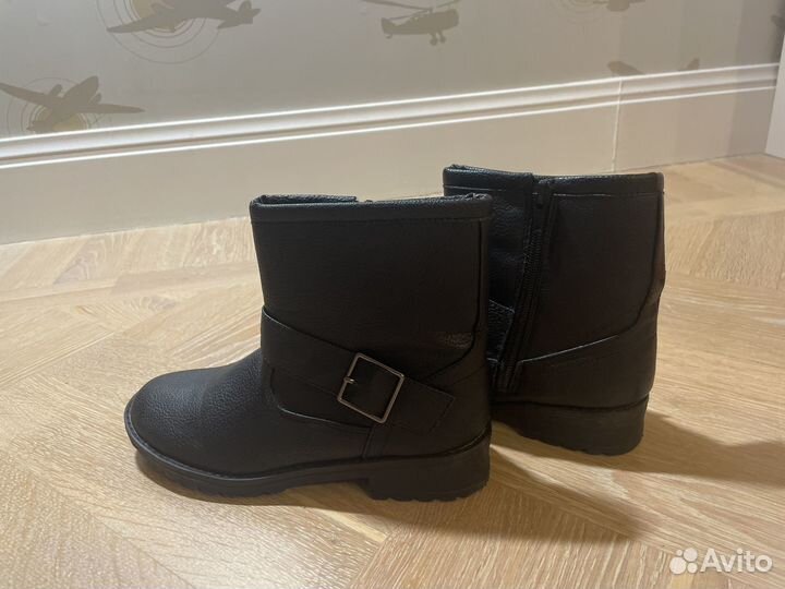 Сапоги женские Benetton