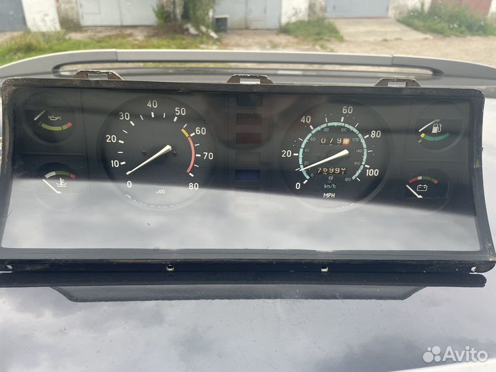 Приборная панель ваз 2107(экспорт) в милях