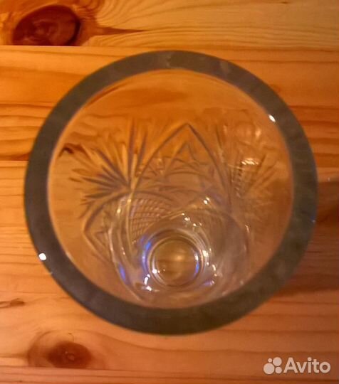 Хрустальная ваза