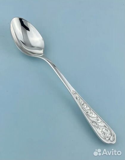 Серебрянная ложка десертная