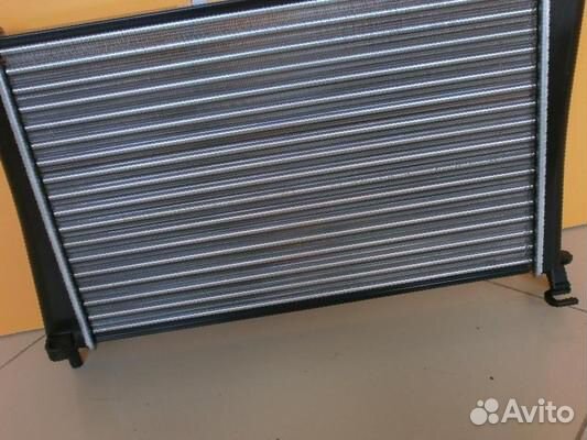 Радиатор охлаждения Ford Форд Фьюжен Фиеста