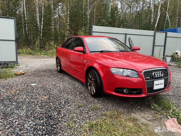 Audi A4 2.0 AT, 2004, 225 700 км