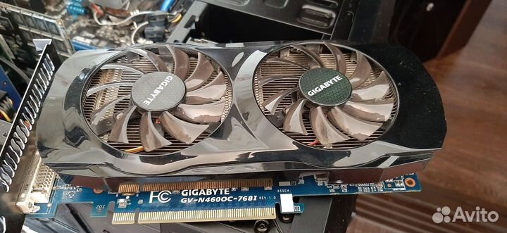 Видеокарта GTX-460