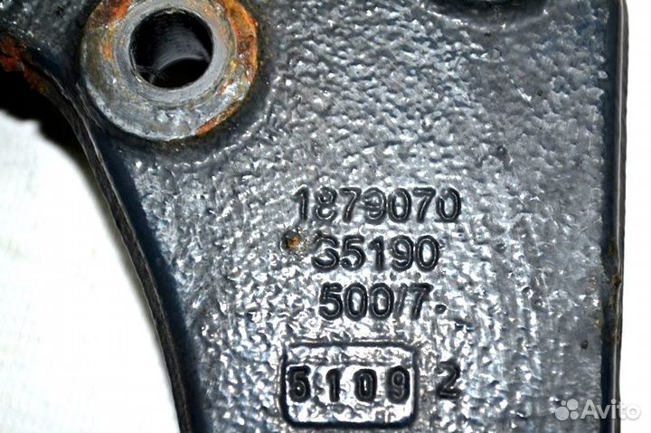 Кронштейн крыла, передний мост задний левый scania