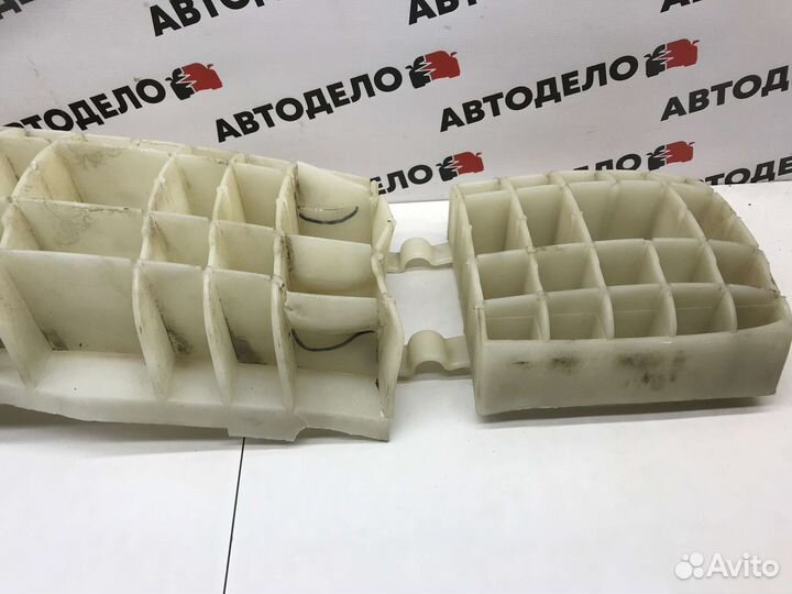 Усилитель перед бампера Daewoo Nexia N100 2007 г.в