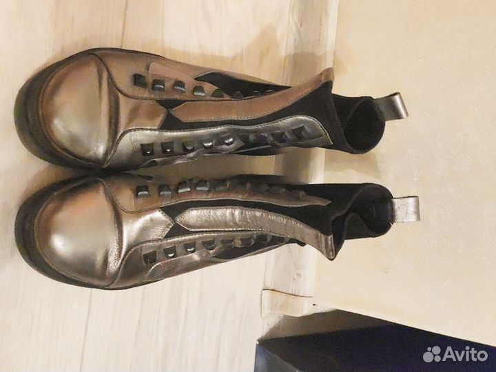 Полусапожки женские 37 размера