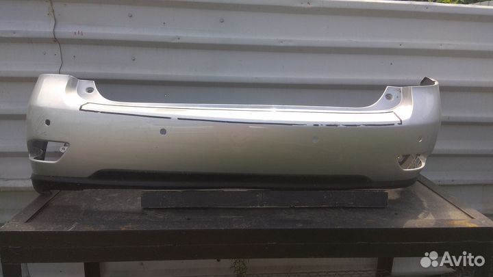 Бампер задний на Lexus RX