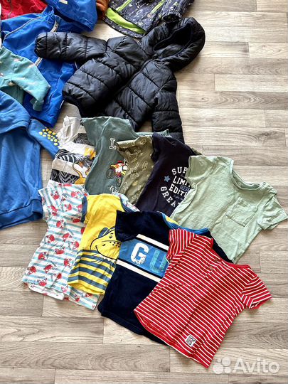 Огромный пакет вещей и обуви