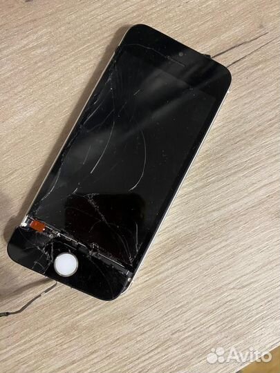 iPhone 5S, 16 ГБ