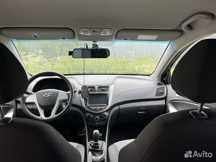 Hyundai Solaris 1.4 МТ, 2013, 134 500 км