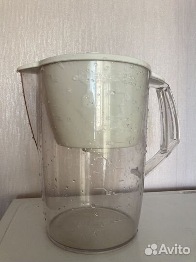 Фильтр кувшин Барьер для воды (белый)