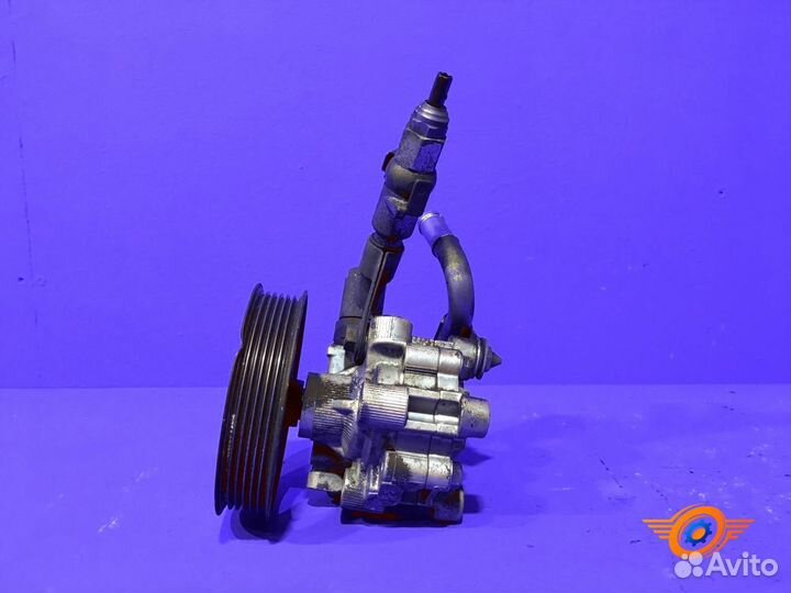 Насос гура Toyota Corolla E11 хетчбэк 4zzfe 1.4L