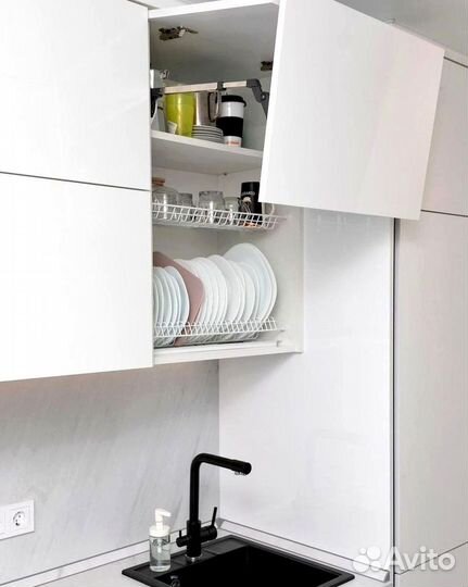 Угловая кухня с мдф фасадами