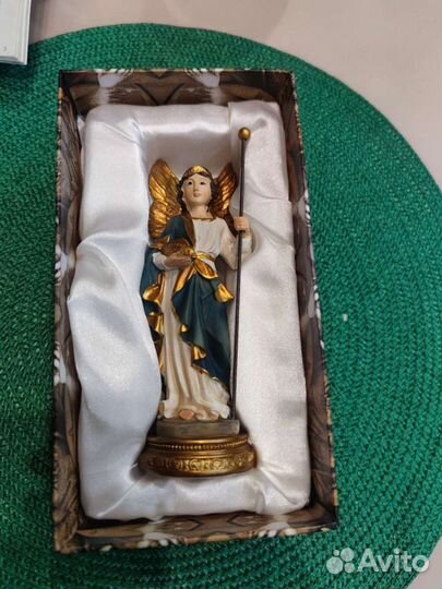 Статуэтка Святой Рафаил Архангел