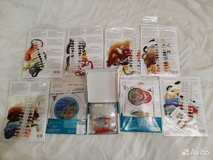 Наборы для вышивания крестом и бисером