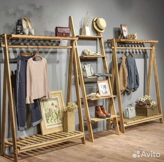 Ресепшен и рейлинги для одежды (дерево)