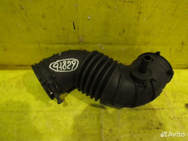 Воздушный патрубок Kia cee'd II 16-18г 91829