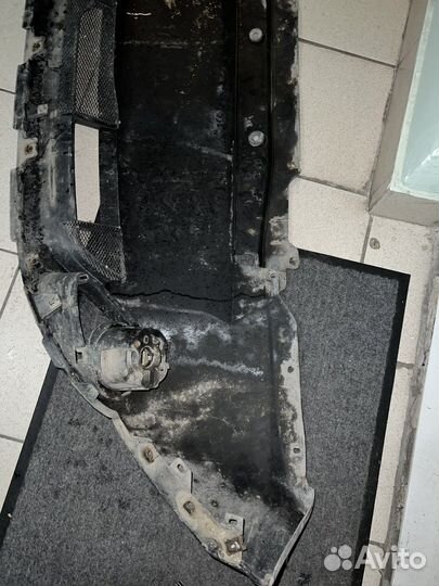 Бампер передний infiniti qx70