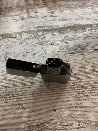 Зажигалка zippo