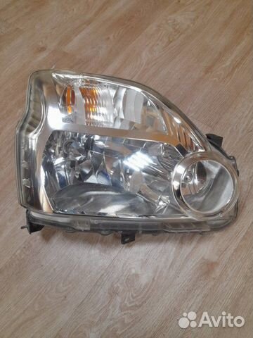 Фара галоген правая Nissan X-Trail T31 2007-2014