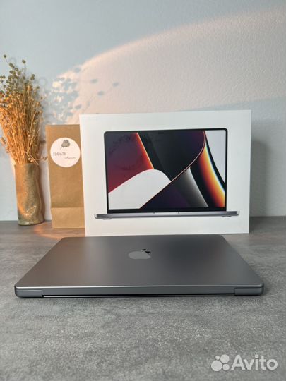 Macbook pro 14 m1 16gb 512gb