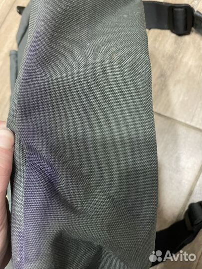 Сумка мессенджер eastpak серая б/у