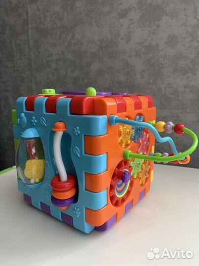Развивающая игрушка 